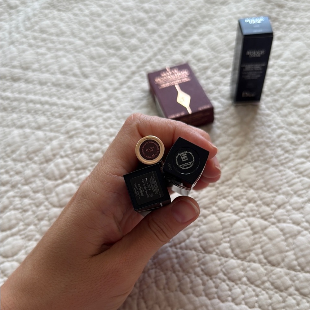Set of Mini Lipstick Dior 999, Charlotte Tilbury Pillow Talk and Nars Rosecliff - Picture 6 of 7